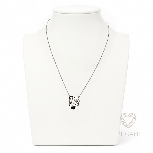 Collana maternità