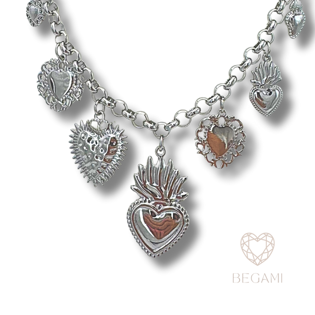 collana cuore sacro