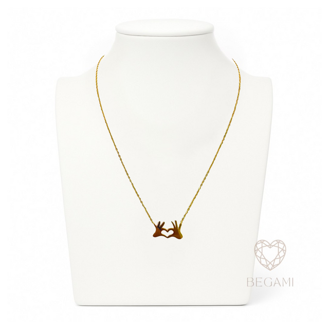 Collana mani di cuore